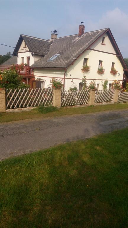 U Tri Kocek Hotel Jablonné v Podještědí Eksteriør billede
