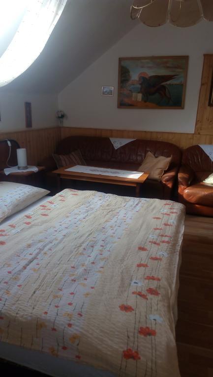 U Tri Kocek Hotel Jablonné v Podještědí Eksteriør billede